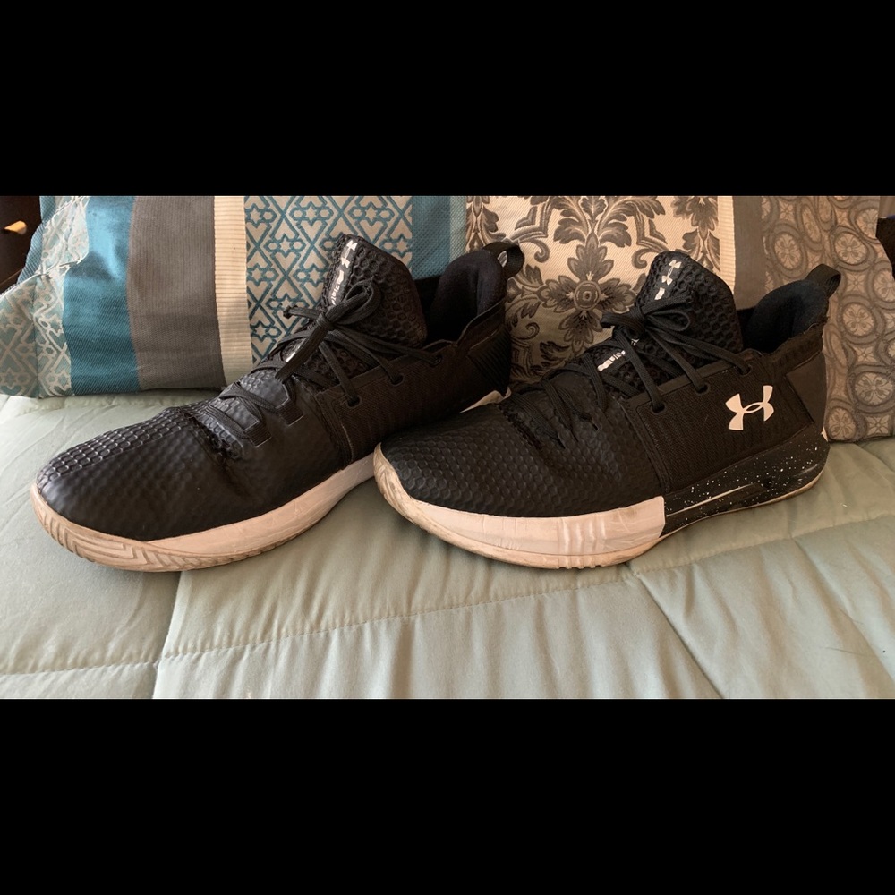 Size 14 Under Armor Sneakers